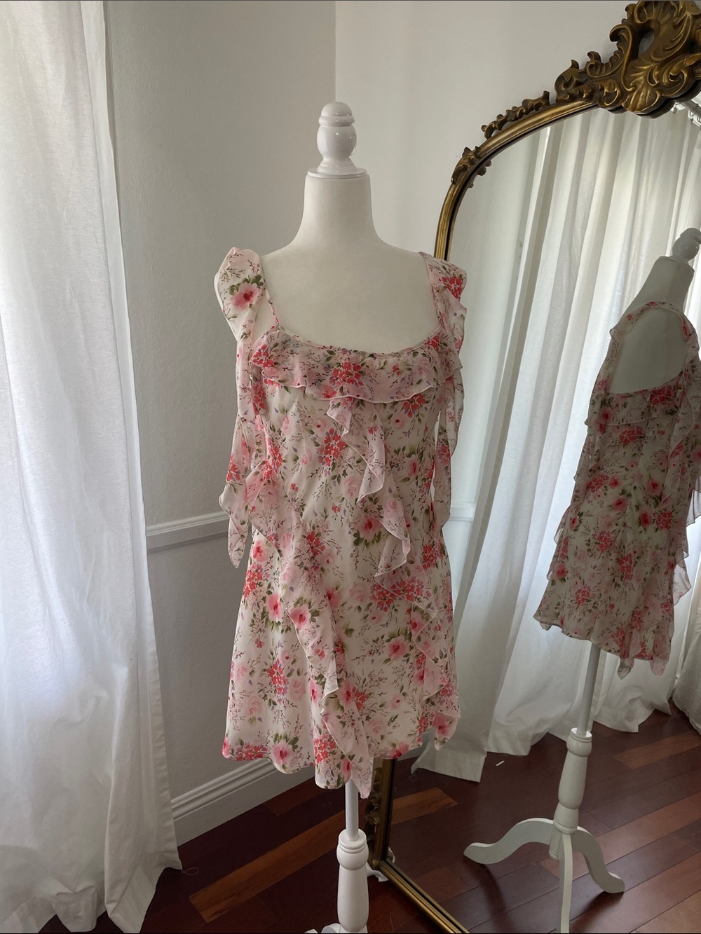 Forever 21 Floral Shabby Chic Mini Dress Tunic